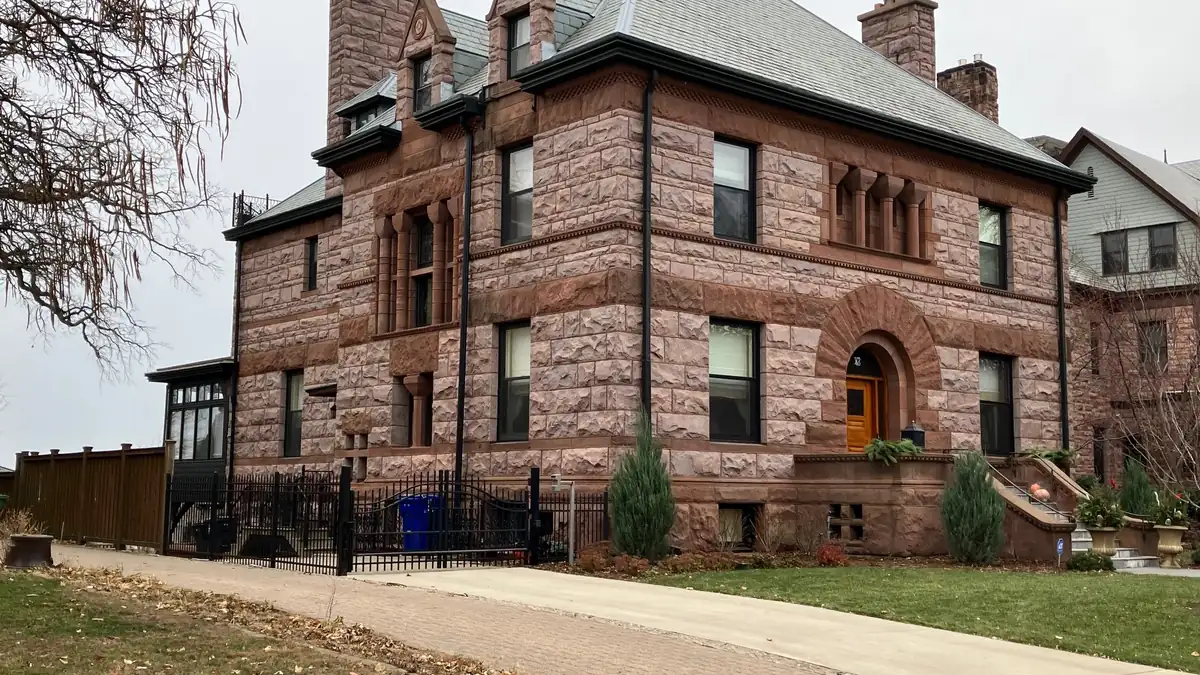 Mortgage Rates Hold at 7.40%: What Twin Cities Buyers Should Know